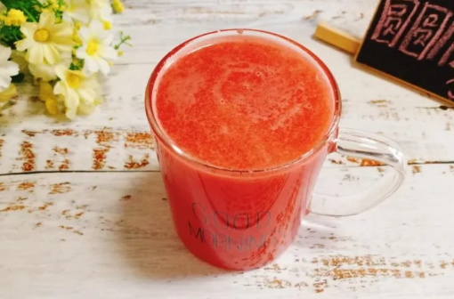 西瓜汁煮沸后为什么会分层(西瓜汁放了一会儿分层了)