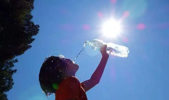 三伏第一天晒背上午几点最好(三伏天几点晒背)