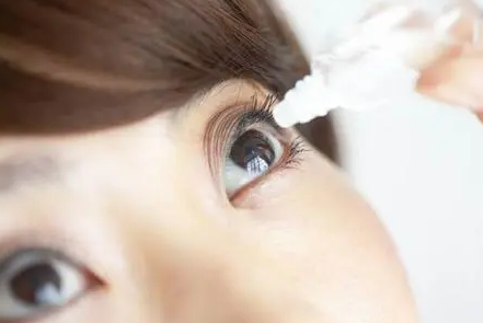 眼干燥综合症最好的治疗方法(眼干燥症的治疗)