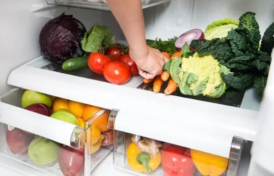 冰箱冷藏室结冰打不开怎么办(冰箱冷藏室结冰打不开怎么能打开)