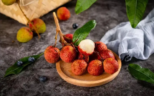 没有冰箱荔枝怎么保存新鲜(没有冰箱荔枝可以放多久)