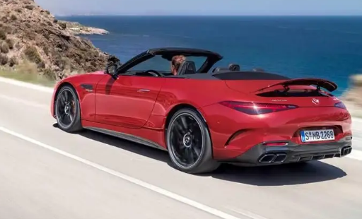 跑车为什么不能原地踩油门(跑车为什么不能上路)