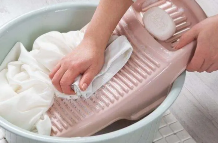 衣服洗过有汗味怎么办(衣服洗过还有汗味怎么办)