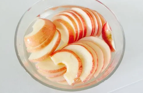 苹果洋葱水可以加冰糖吗(苹果洋葱水可以加蜂蜜吗)