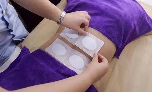 三伏贴一定要贴正确位置才有效吗(三伏贴一定要贴完整疗程吗)