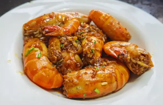 罗氏虾是淡水虾还是海水虾(罗氏虾是淡水虾还是咸水虾)