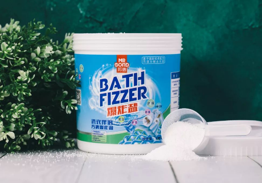 爆炸盐洗过的衣服能穿吗(爆炸盐烧衣服吗)