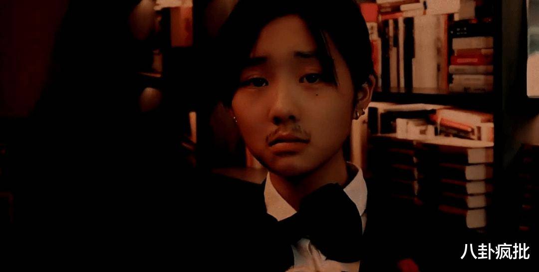 黄磊用心良苦!黄多多秀英文联健身,过度营销被吐槽!