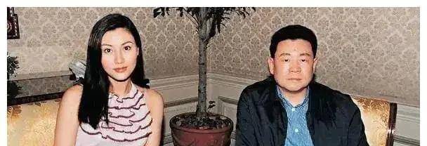 杨恭如和李嘉欣谁漂亮(杨恭如是港姐吗)