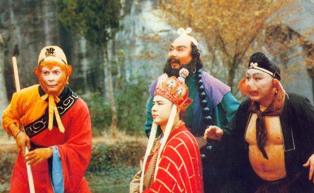 陈丽华是嫁给谁了(陈丽华出家了吗)