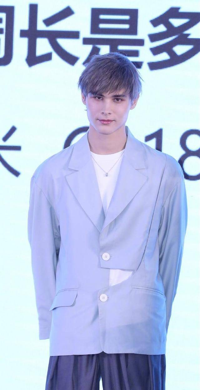 鲁修参演了中国主旋律电影。谁会想到他是《创4》最火的选手?