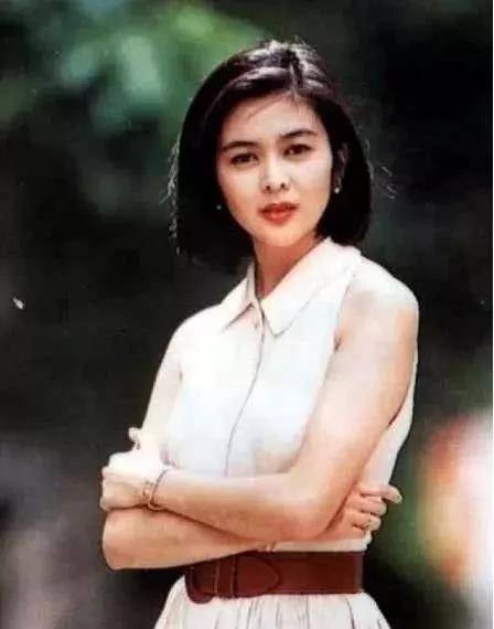 向华强为什么不嫁给美丽的关之琳?看看陈岚年轻时的照片。