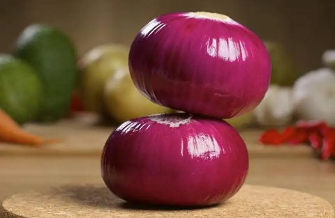 洋葱水真的可以治咳嗽吗(洋葱水止咳化痰吗)