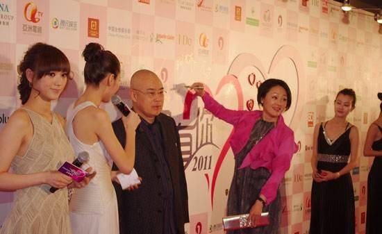 王姬的傻儿子(王姬的儿子是脑瘫么)