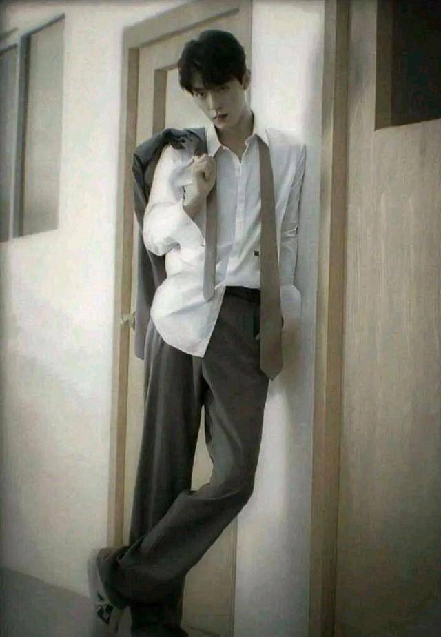 肖战的小姑娘是谁(肖战的小可爱)