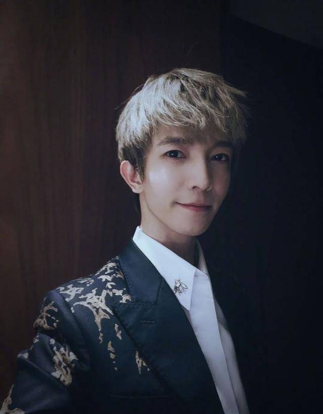 刘浩存周冬雨同框(刘浩存下一个周冬雨)