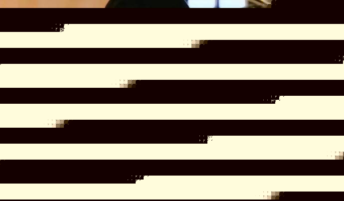 周慧敏交代了倪匡的后事:父亲的葬礼很简单,遗体已经火化。