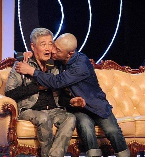 64岁的赵本山真的老了吗,曾经在王小利单飞,在刘酒驾?