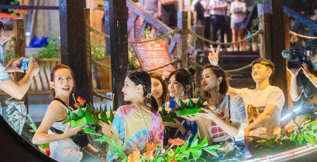 003010金透露,10岁那年,他中了彩票,过了500万。