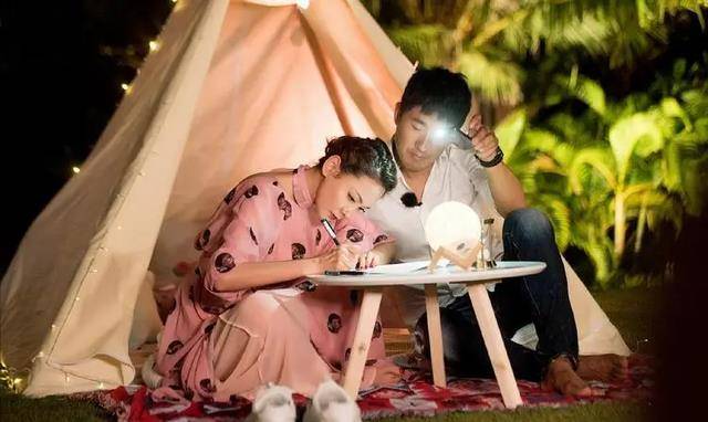 程莉莎如何追到郭晓冬(程莉莎怎么追的郭晓冬)