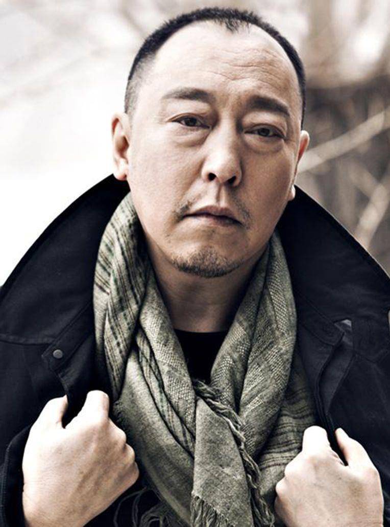 “苏大强”:长得丑，中学考了4年戏剧，一入学就爱上了。