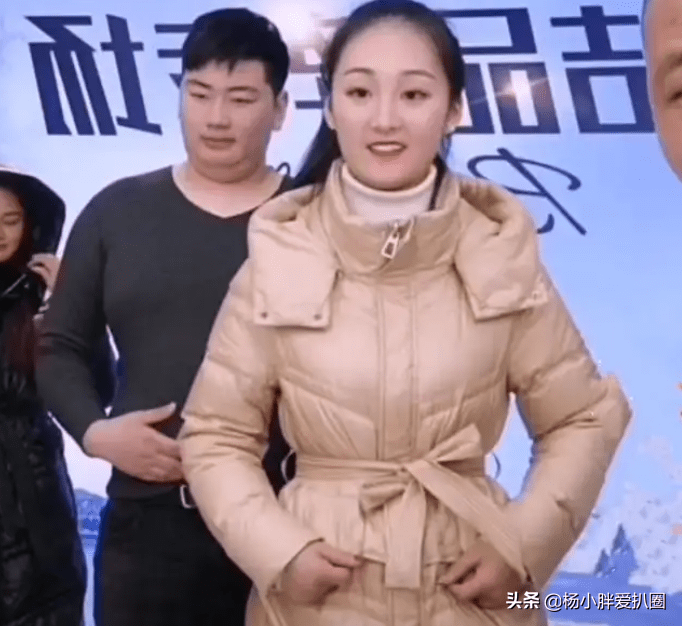 陈亚男 大衣哥儿媳(大衣哥的儿媳妇陈亚男近期绯闻不断,你认为当网红好吗?)