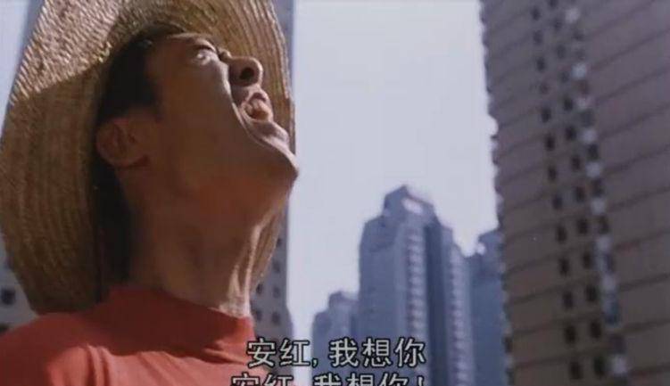 屈生日那天,胡在卡点送上祝福。他的友谊30年没变。爱上四个男人后,