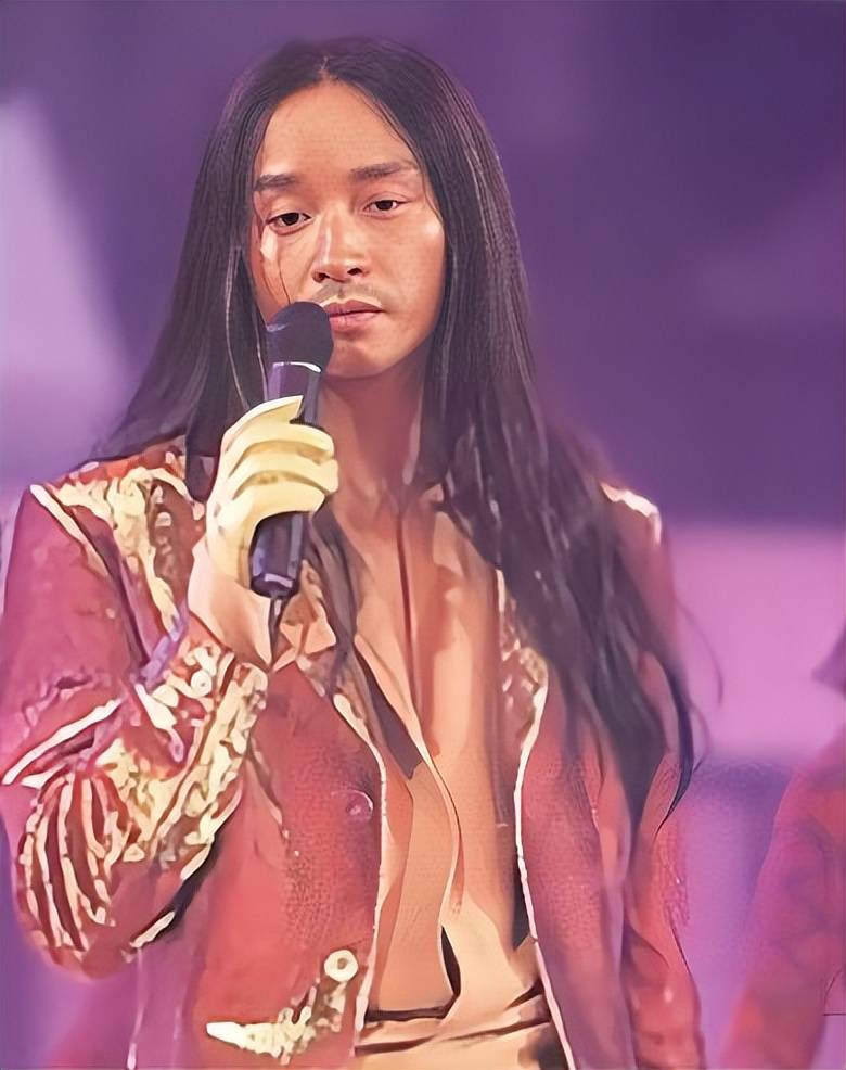 张国荣逝世17周年唐鹤德发文缅怀(2002年张国荣生日唐鹤德为什么缺席)