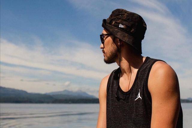 二十个月后,粉丝们仍然怀念高以翔。原来时间真的不是良药。