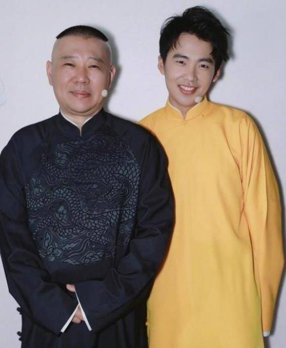 想当“狗”却被逼成“龙”！郭德纲：我在德云社兼职。