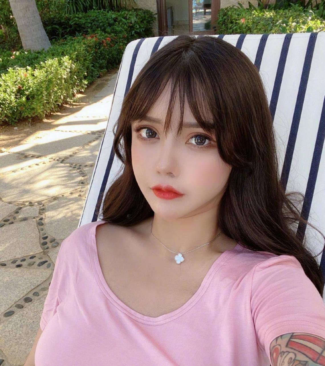 韩安冉的双眼皮(韩安冉脸部做过什么手术)