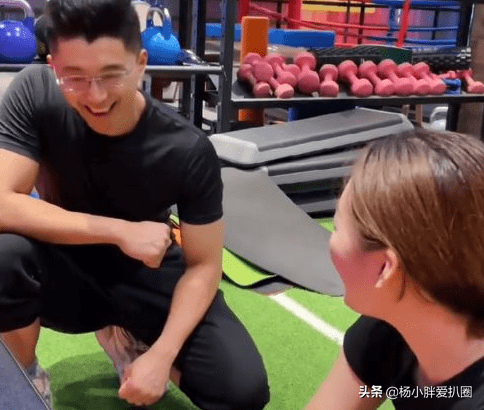 陈亚男 大衣哥儿媳(大衣哥的儿媳妇陈亚男近期绯闻不断,你认为当网红好吗?)