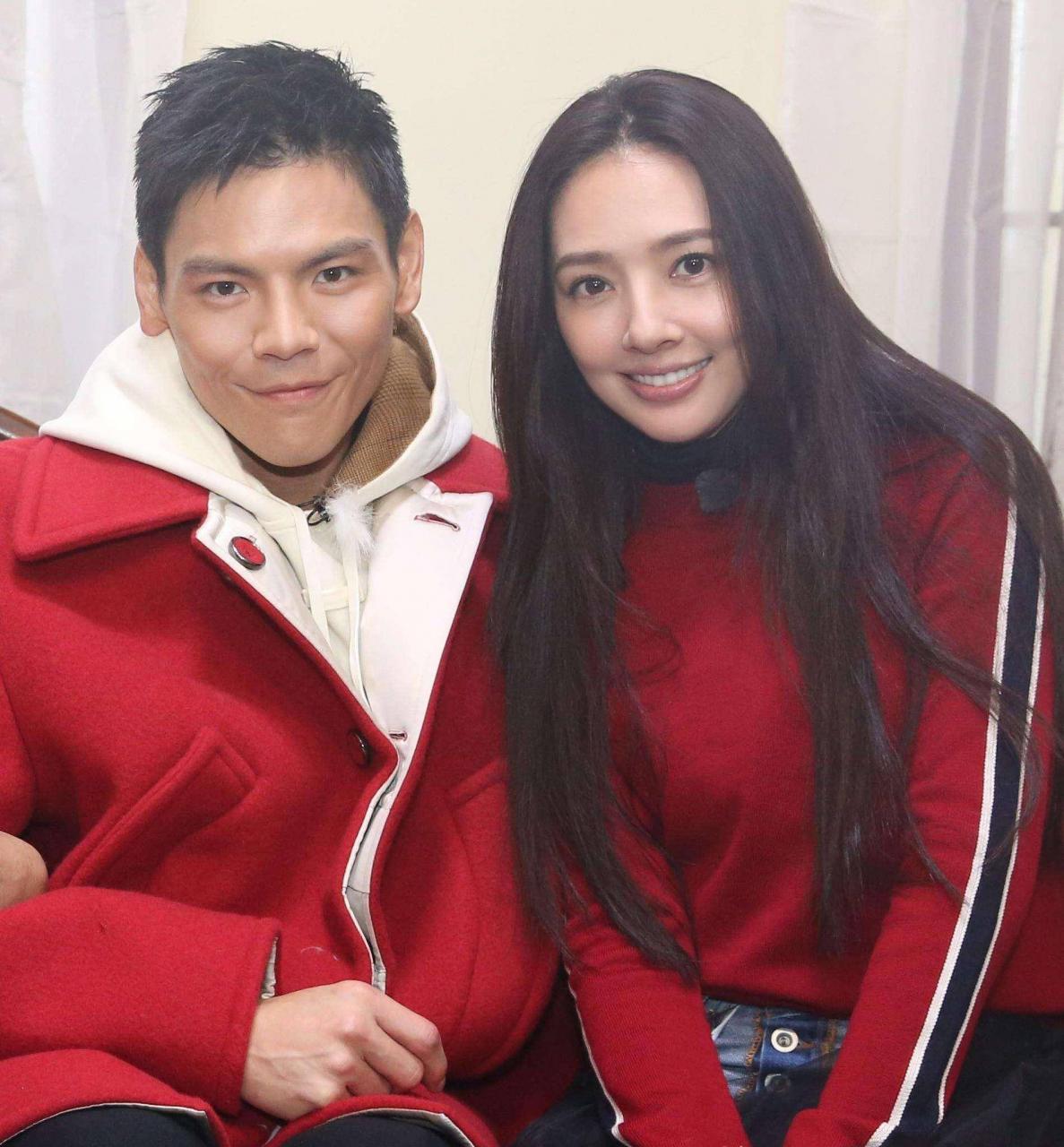 郭碧婷向佐真的幸福吗(向佐结婚现场)