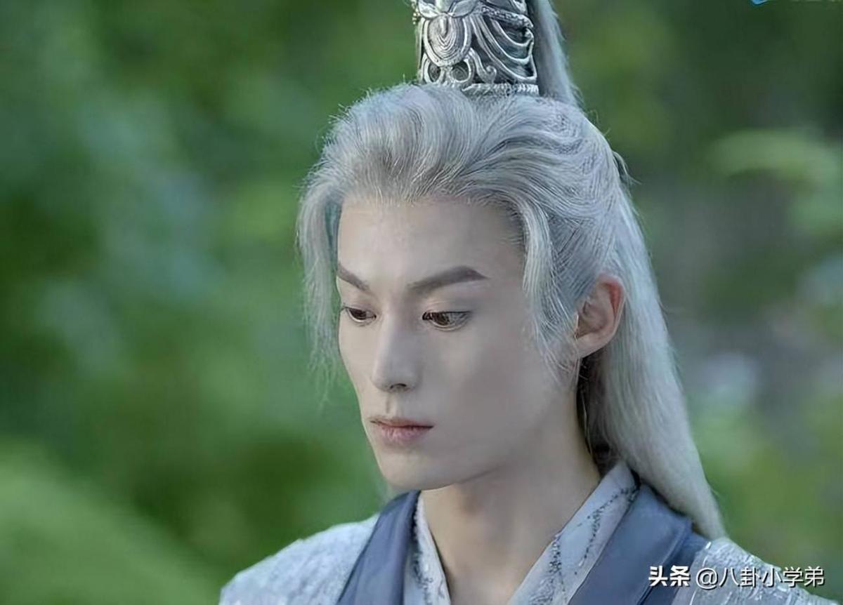 古装圆脸女星(大马脸男演员)