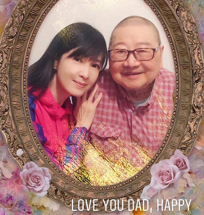 周慧敏交代了倪匡的后事:父亲的葬礼很简单,遗体已经火化。