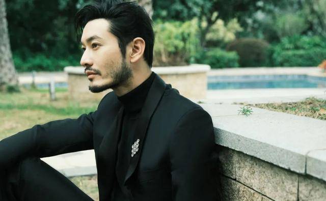 刘浩存周冬雨同框(刘浩存下一个周冬雨)