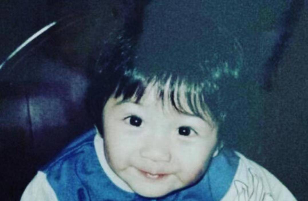 突然,这个新来的TVB学生暴露了他糟糕的私生活。令人惊讶的是,他发表了许多评论,并打破了