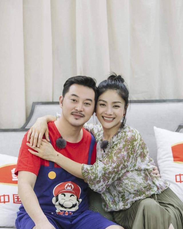 103010相恋4年,蔡少芬逼张晋结婚,要么结婚,要么分手。