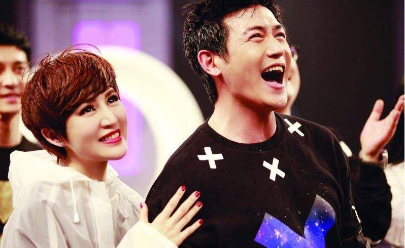 陆毅兄弟姐妹现状(陆毅胖成一个球)