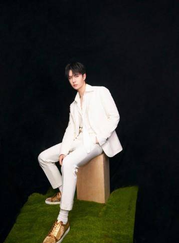 行为恶劣!肖恩肖《斗罗》水军团曝光,宜博粉丝疑似主力