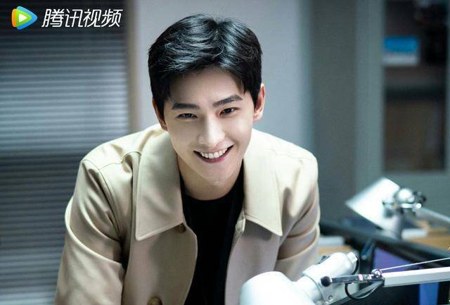 你是我的荣耀乔晶晶表白又被拒绝(你是我的荣耀中乔晶晶的造型师)