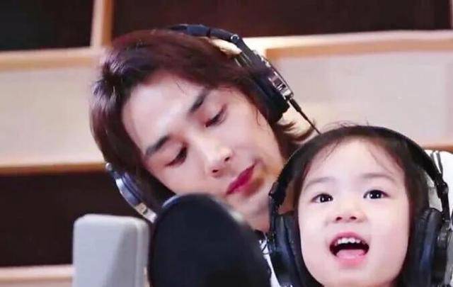 李承铉是全职爸爸(李承铉做了几年奶爸)