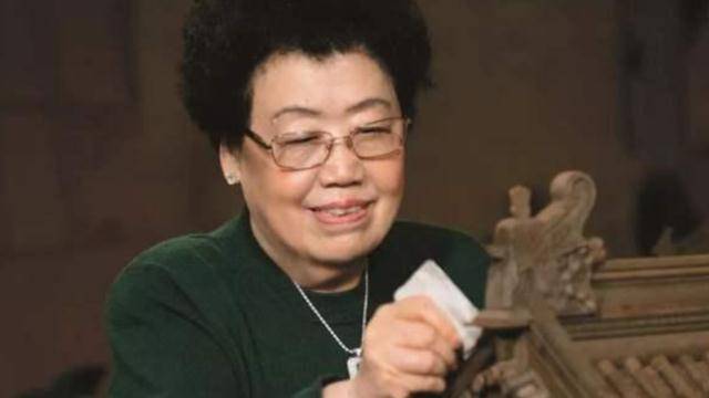 陈丽华是嫁给谁了(陈丽华出家了吗)