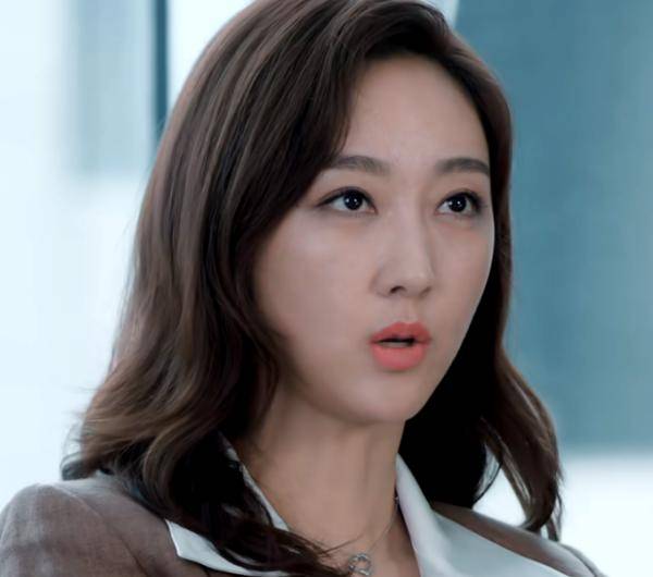 演员张宇菲年龄(演员张宇菲个人资料)