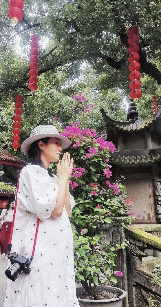 朱丹待产照(朱丹晒产后写真)