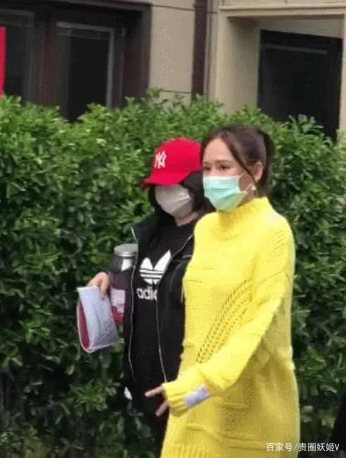 短短半年，陈乔恩和艾伦的恋情持续升温，支持她的哥哥可以放心了。