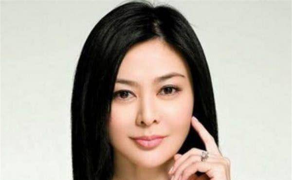 女星都嫁给了富商(被豪门抛弃的女星)