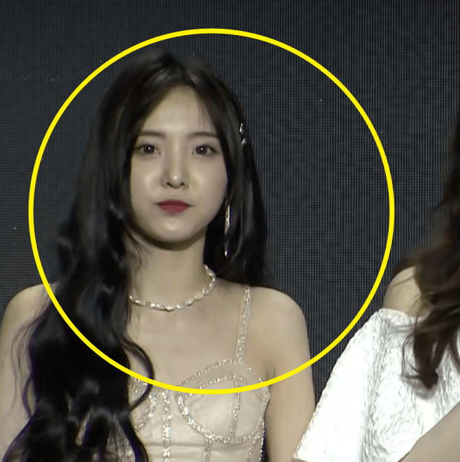 硬糖少女陈卓璇身高(硬糖少女获奖出镜生图曝光，赵粤颜值显老，陈卓璇脸大了一倍)