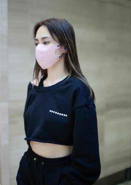 阿娇参加乘风破浪瘦了20斤上热搜,网友在线求的瘦身秘笈来了(闃垮▏鐦﹁韩鎴愬姛)