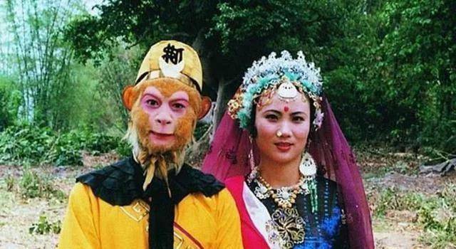猪八戒终于娶了小龙女(猪八戒和小龙女结婚了)